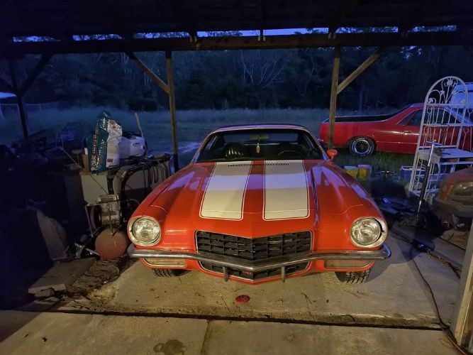 Unknown-Camaro-1972-Orange-Black-1