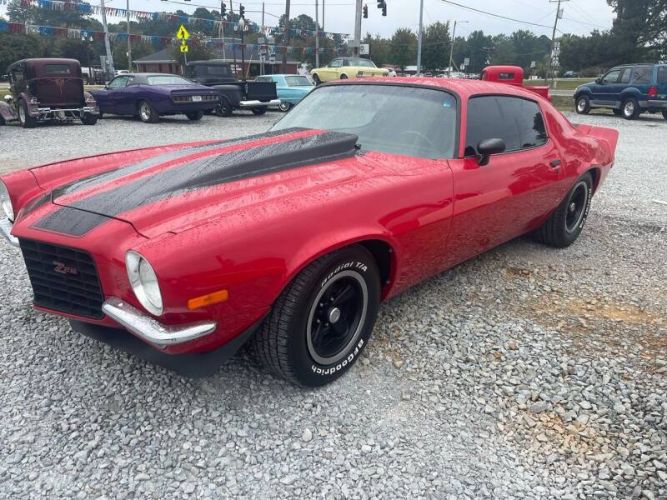 Unknown-Camaro-1972-Red-Black-14