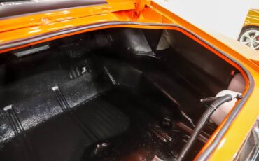 Unknown-Camaro-1973-Flame-Orange-Black-Leather-14