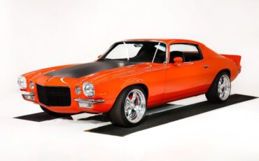 Unknown-Camaro-1973-Flame-Orange-Black-Leather-28
