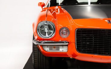 Unknown-Camaro-1973-Flame-Orange-Black-Leather-32