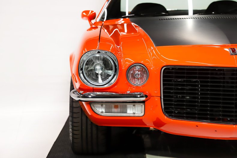 Unknown-Camaro-1973-Flame-Orange-Black-Leather-32