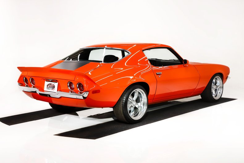 Unknown-Camaro-1973-Flame-Orange-Black-Leather-35