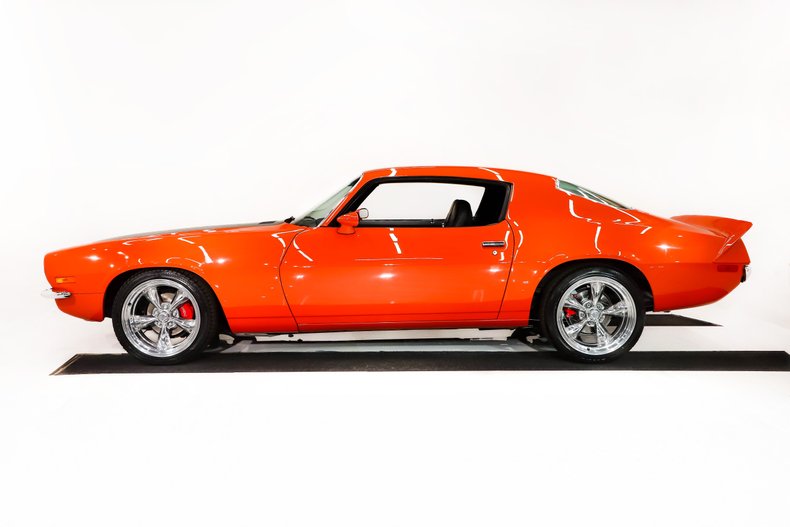 Unknown-Camaro-1973-Flame-Orange-Black-Leather-44