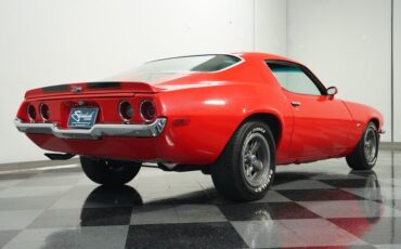 Unknown-Camaro-1973-Red-Black-10
