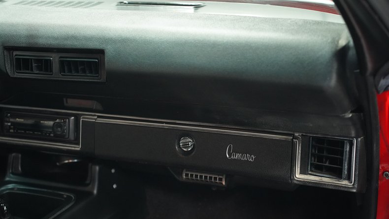 Unknown-Camaro-1973-Red-Black-4