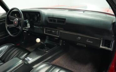 Unknown-Camaro-1973-Red-Black-48