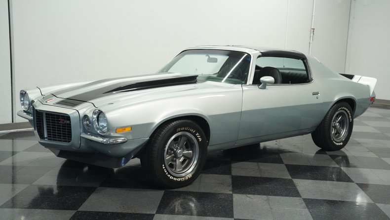 Unknown-Camaro-1973-Silver-Metallic-Black-1