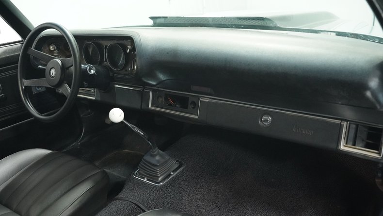 Unknown-Camaro-1973-Silver-Metallic-Black-16