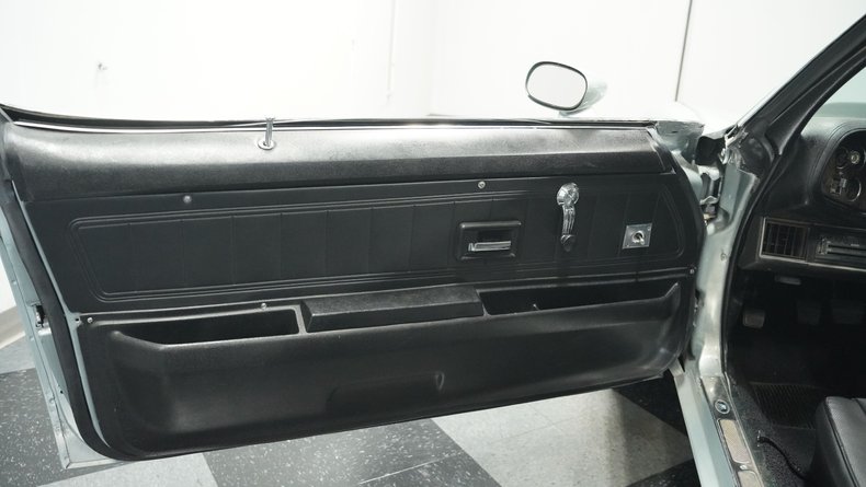 Unknown-Camaro-1973-Silver-Metallic-Black-23
