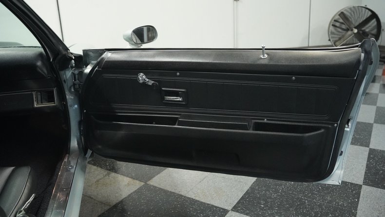 Unknown-Camaro-1973-Silver-Metallic-Black-47