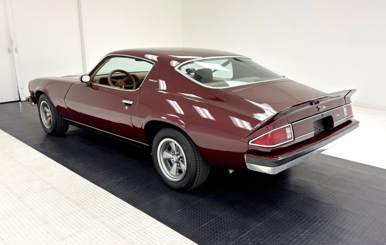 Unknown-Camaro-1974-Medium-Red-Metallic-Saddle-1