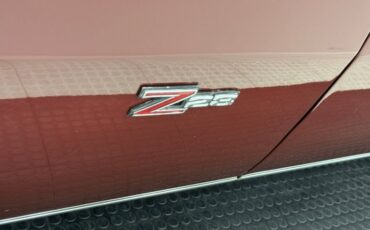 Unknown-Camaro-1974-Medium-Red-Metallic-Saddle-12