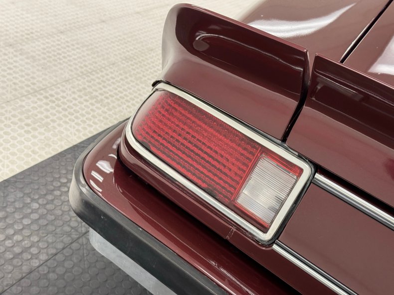Unknown-Camaro-1974-Medium-Red-Metallic-Saddle-18