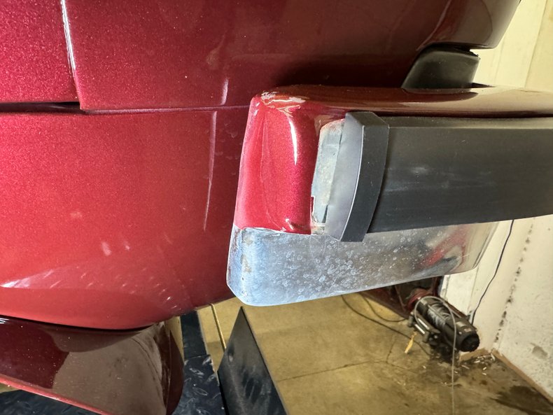 Unknown-Camaro-1974-Medium-Red-Metallic-Saddle-21