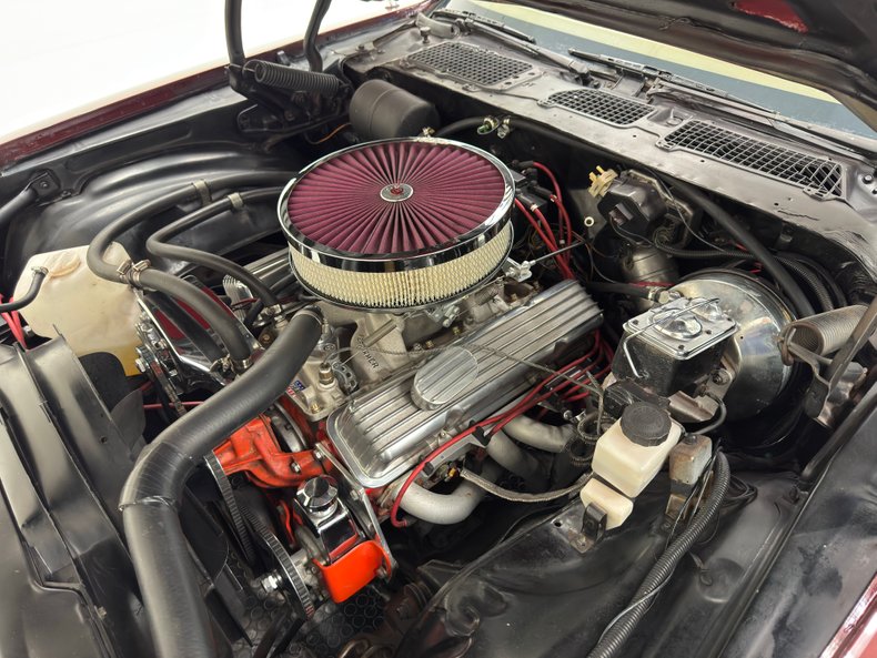 Unknown-Camaro-1974-Medium-Red-Metallic-Saddle-26