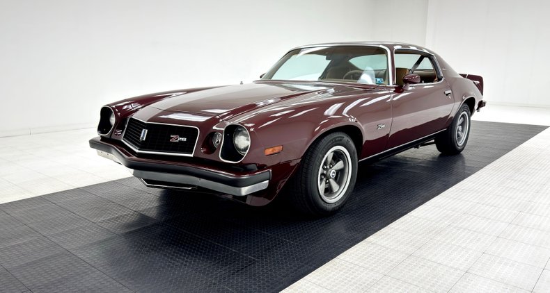 Unknown-Camaro-1974-Medium-Red-Metallic-Saddle-48
