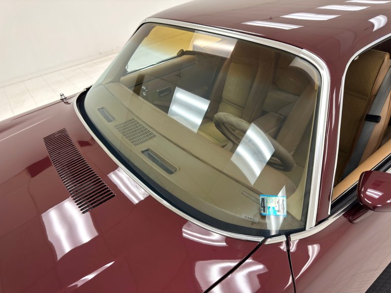 Unknown-Camaro-1974-Medium-Red-Metallic-Saddle-49