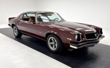 Unknown-Camaro-1974-Medium-Red-Metallic-Saddle-5