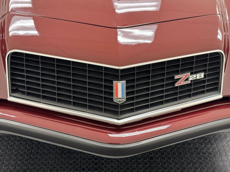 Unknown-Camaro-1974-Medium-Red-Metallic-Saddle-7