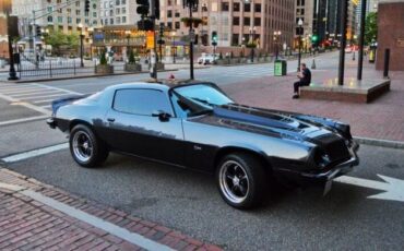 Unknown-Camaro-1975-Graphite-Metallic-Black-Vinyl-7