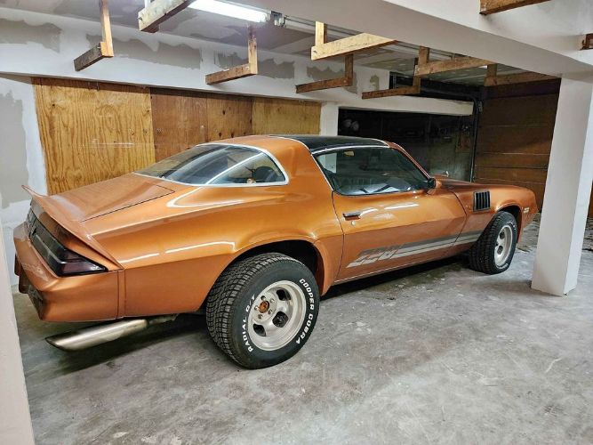 Unknown-Camaro-1975-Orange-7