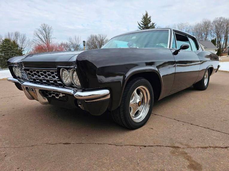 Unknown-Caprice-1966-Black-Cherry-Black-10