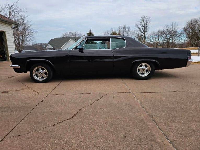 Unknown-Caprice-1966-Black-Cherry-Black-11