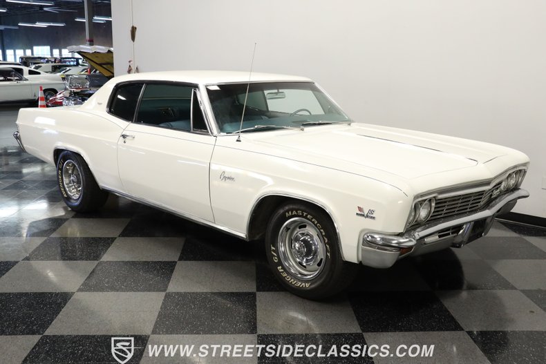 Unknown-Caprice-1966-Ermine-white-Blue-19