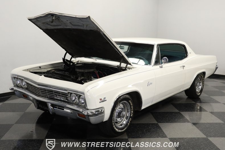Unknown-Caprice-1966-Ermine-white-Blue-31