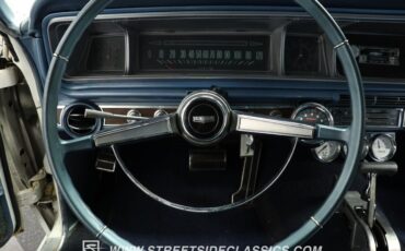 Unknown-Caprice-1966-Ermine-white-Blue-4