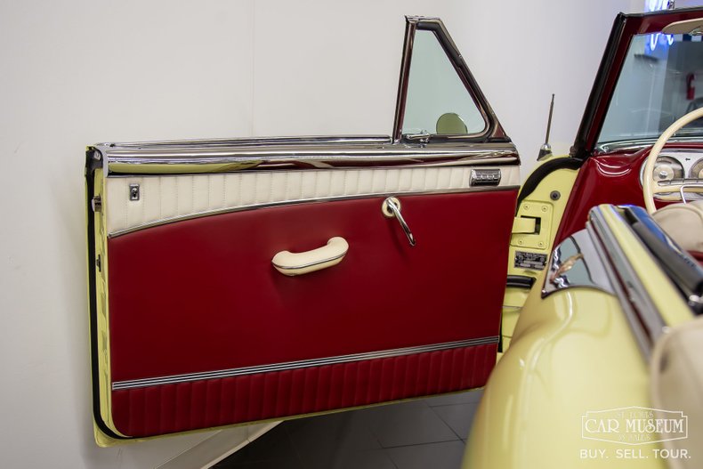 Unknown-Caribbean-1953-Carolina-Cream-Red-ampamp-White-38