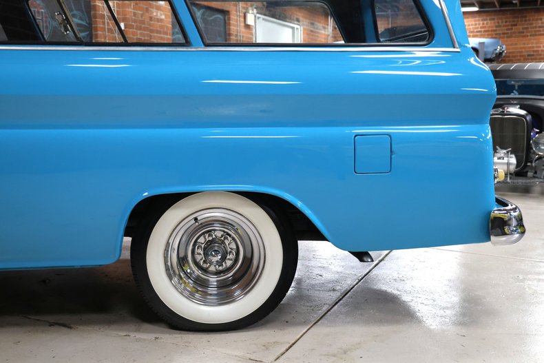 Unknown-Carryall-1966-Teal-Teal-16