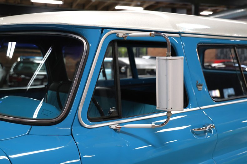 Unknown-Carryall-1966-Teal-Teal-20