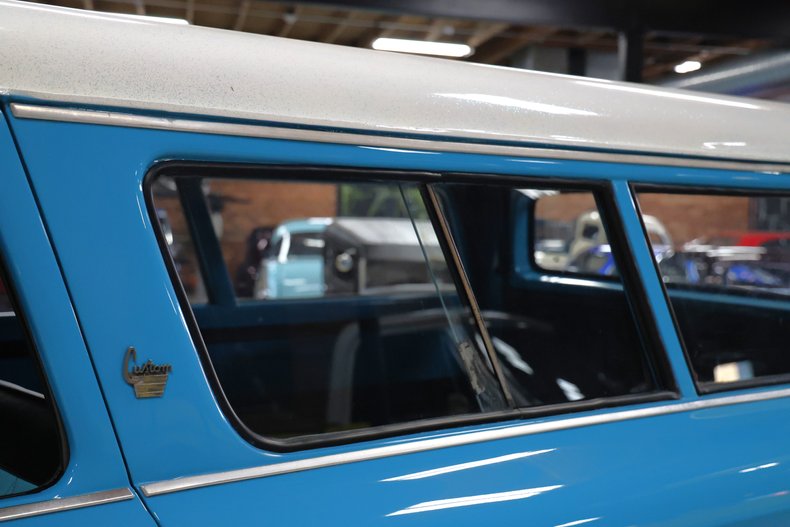Unknown-Carryall-1966-Teal-Teal-23