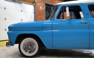 Unknown-Carryall-1966-Teal-Teal-29