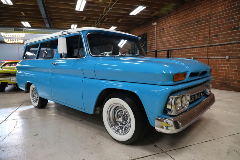 Unknown-Carryall-1966-Teal-Teal-3