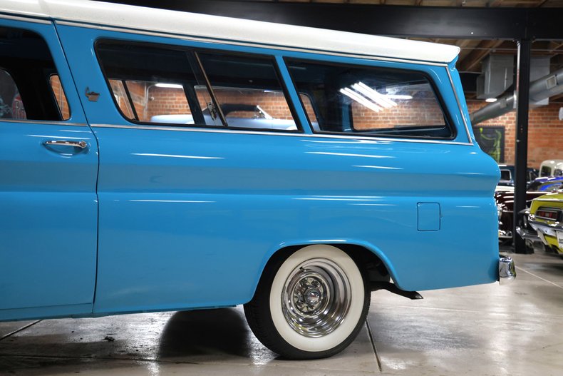 Unknown-Carryall-1966-Teal-Teal-30