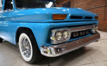 Unknown-Carryall-1966-Teal-Teal-4