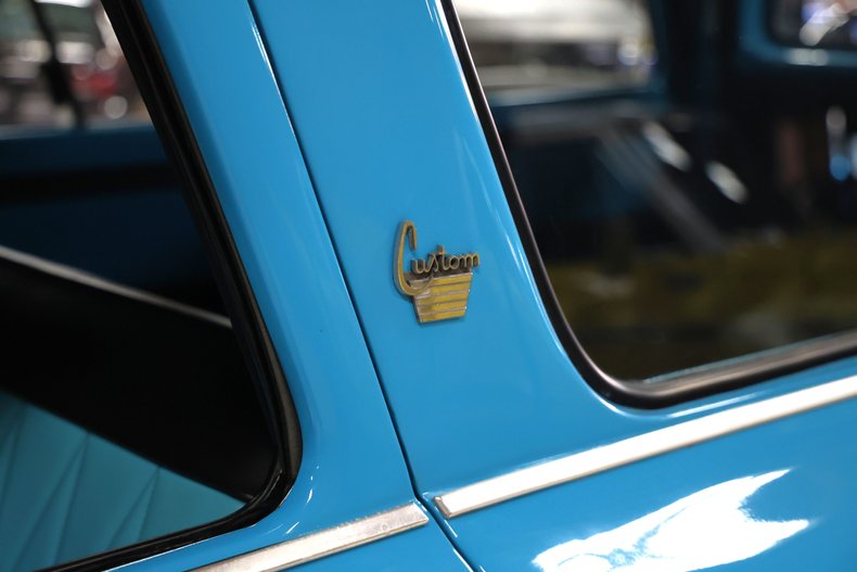 Unknown-Carryall-1966-Teal-Teal-7