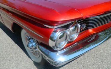 Unknown-Catalina-1960-Red-White-Vinyl-4