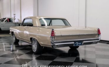 Unknown-Catalina-1963-Caravan-Gold-Fawn-15