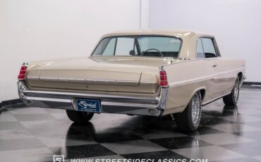 Unknown-Catalina-1963-Caravan-Gold-Fawn-37