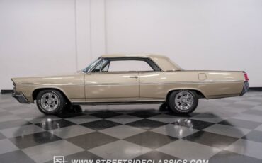 Unknown-Catalina-1963-Caravan-Gold-Fawn-4