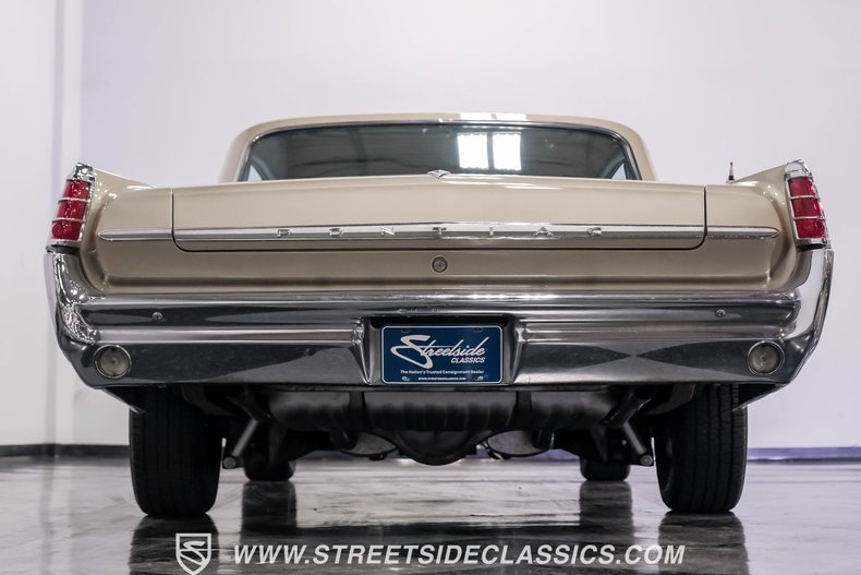 Unknown-Catalina-1963-Caravan-Gold-Fawn-45