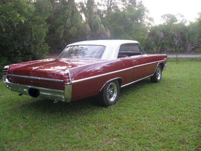 Unknown-Catalina-1963-Red-6