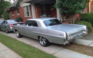 Unknown-Catalina-1964-Platinum-Gray-Dark-Red-3