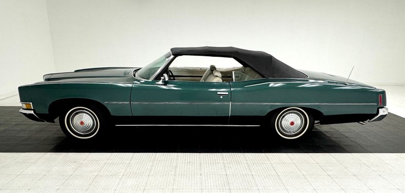 Unknown-Catalina-1971-Emerald-Green-Metall-Ivory-1