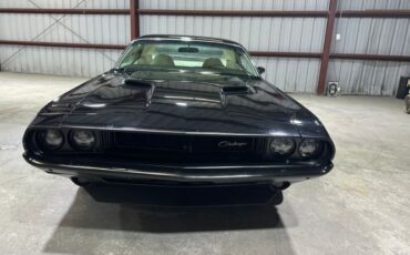 Unknown-Challenger-1970-Black-White-8