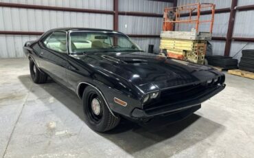 Unknown-Challenger-1970-Black-White-9
